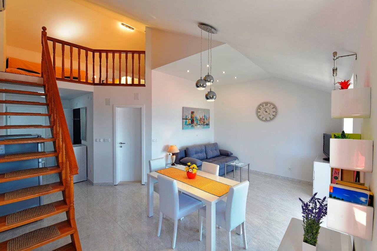 Apartments Tamara 赫瓦尔 外观 照片
